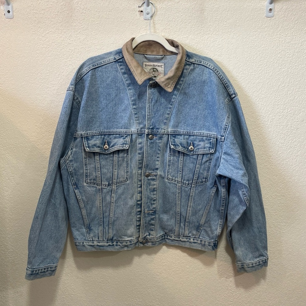 Men’s Y2k Vintage Banana Republic Jean Jacket Large